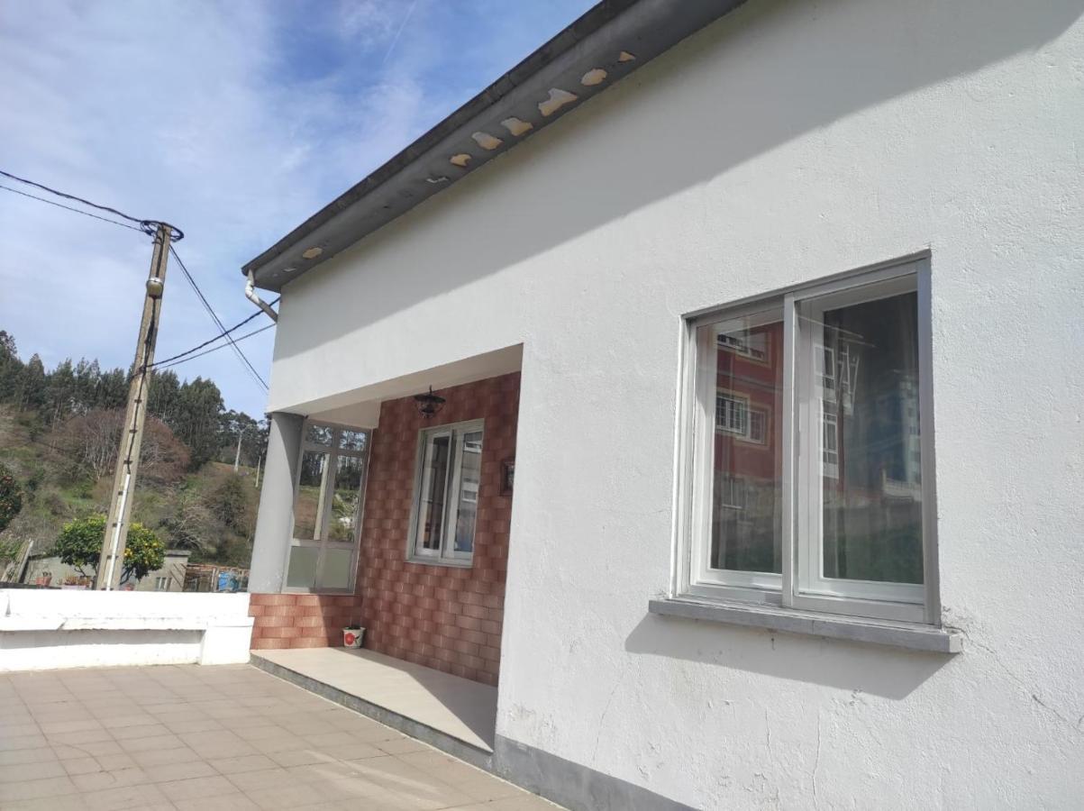 Casa Familiar Con Finca Privada Viveiro Buitenkant foto