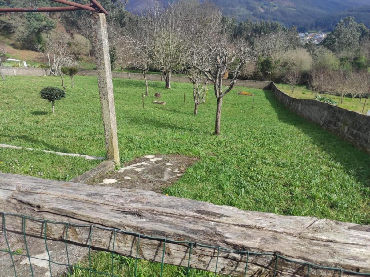 Casa Familiar Con Finca Privada Viveiro Buitenkant foto